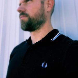 Meet your Posher, Adam